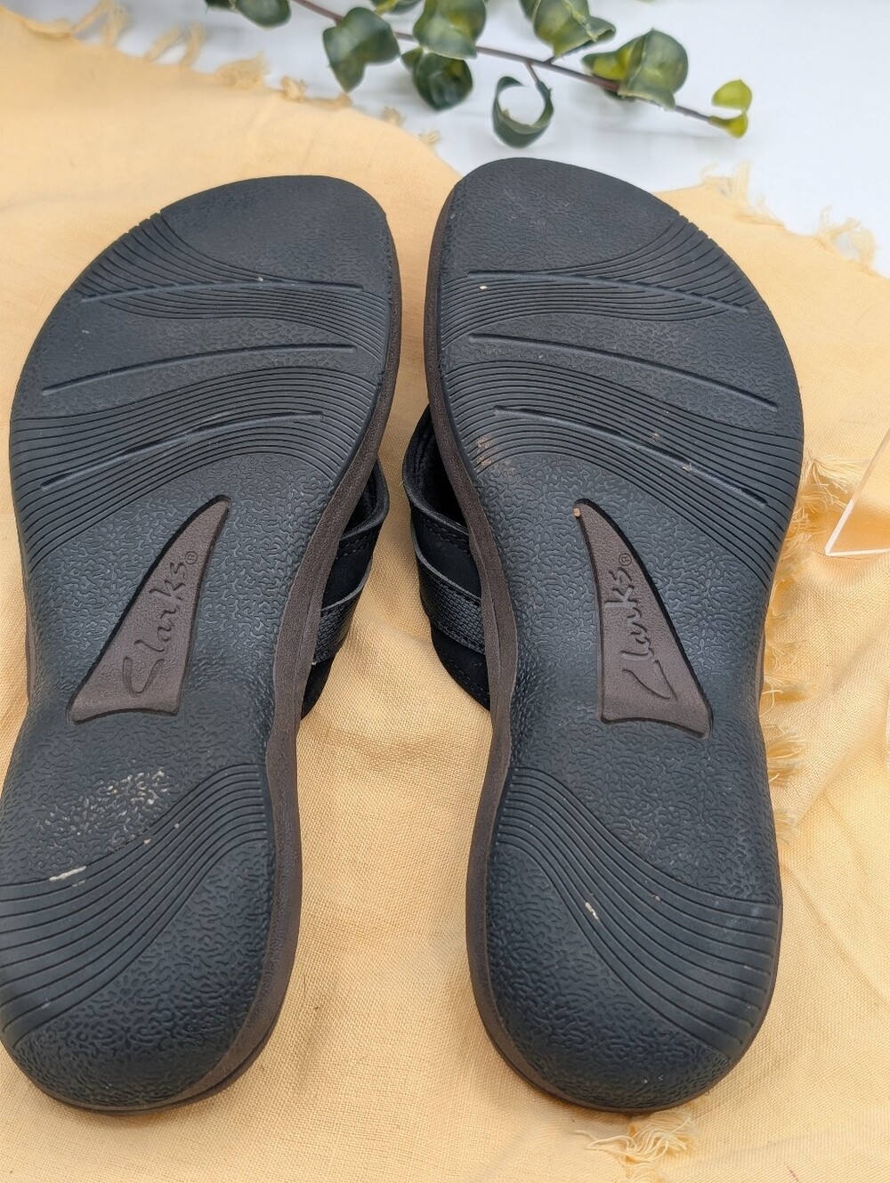 Clarks Comfort Walking Sandals Black Adjustable Strap Cushion Cloudsteppers 8 - Picture 10 of 11